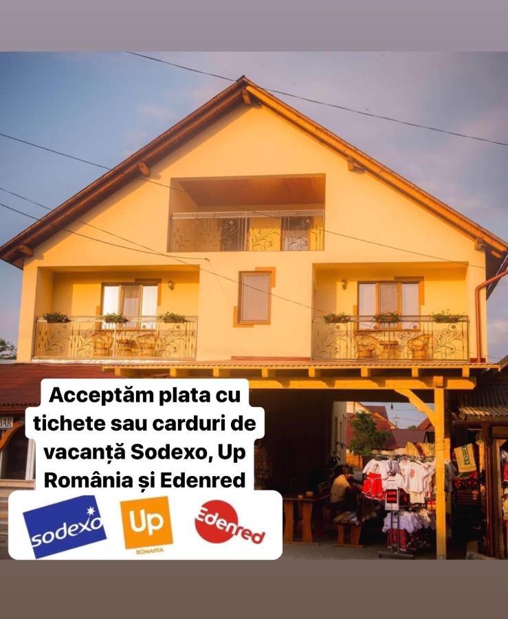 Casa Pop Hotel Sapinta Exterior photo